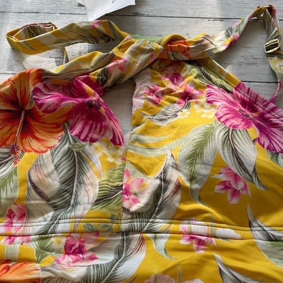 Bleu Rod Beattie Paradiso High Neck One-Piece Canary Gold 6 - Picture 4 of 6